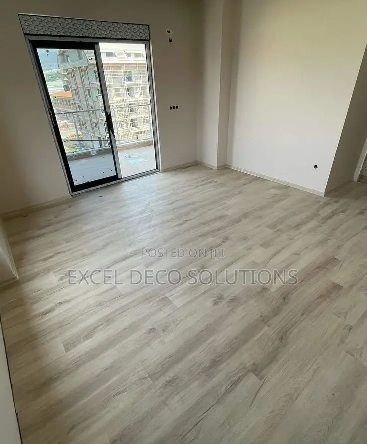 Stone Plastic Composite Flooring for Modern Renovations