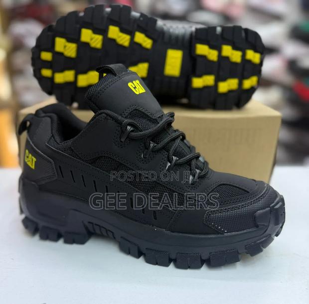 Water Proof Outdoor Hiking Boots, Caterpillar Boots, Outdoor Shoes