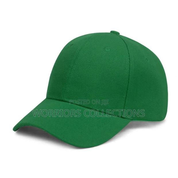 Customisable Green Caps Available - main view