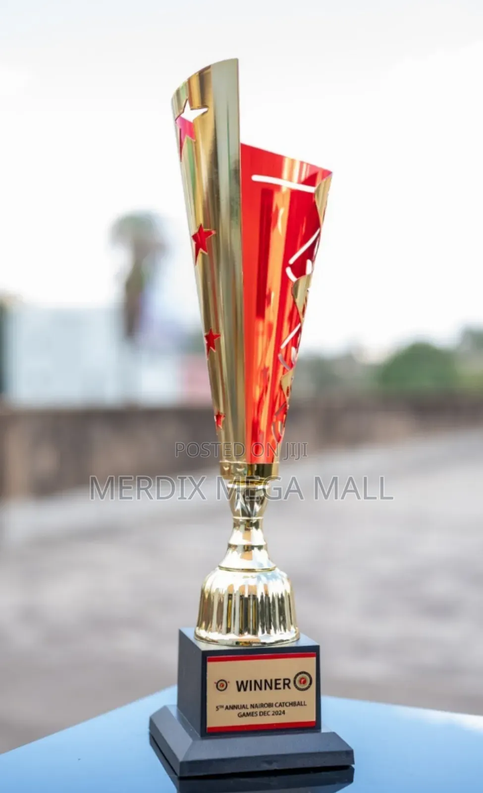 Red Trophy,Trophies