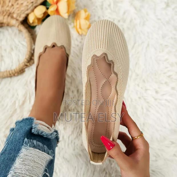 Black Beige Cute Dolly Shoes - main view