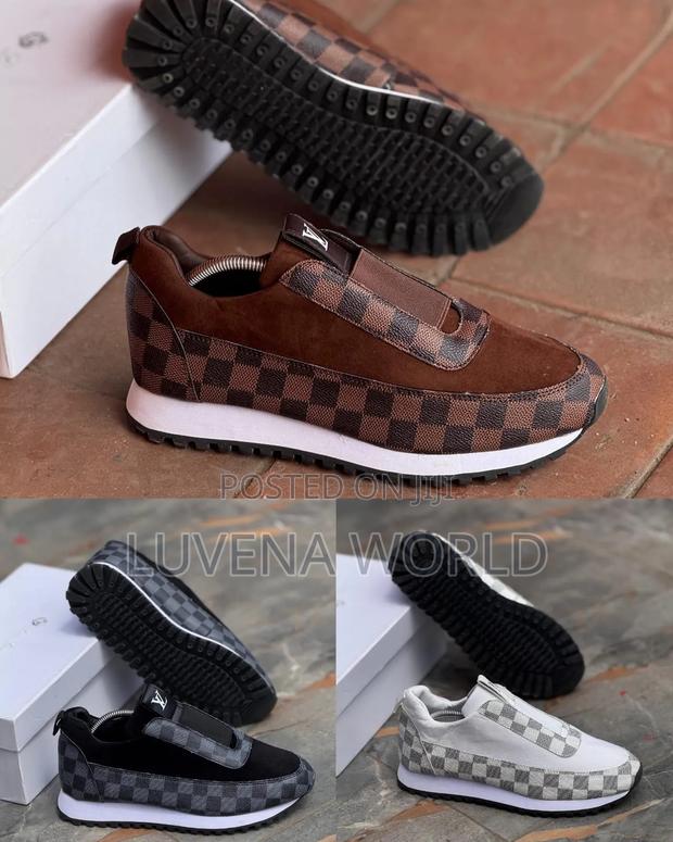 High Quality (Louis Vuitton) Casuals