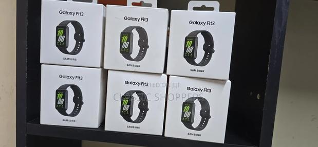 Samsung Galaxy Fit 3 Smart Watch - thumbnail 2