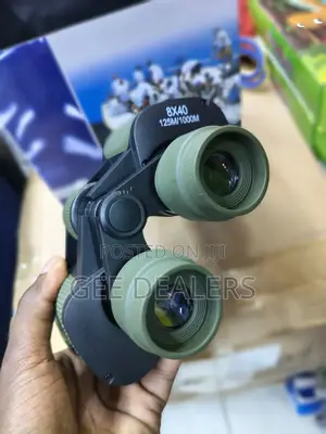 125m/1000m Binoculars Range 1-3kms,