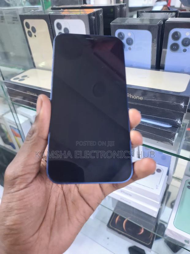 Apple iPhone 12 128 GB Blue - thumbnail 3