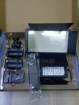 Pro Led 800 Videography and Photography Led Light