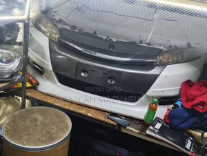 Toyota Wish 2015 Nose Cut
