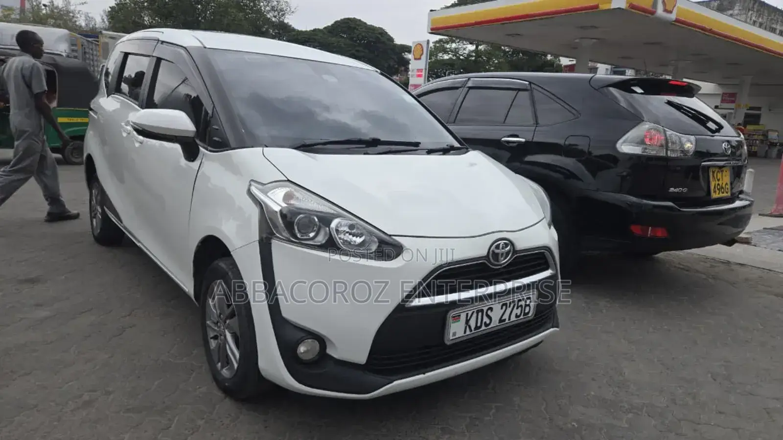 Toyota Sienta 2017 White