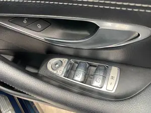 Mercedes-Benz E250 2018 Blue