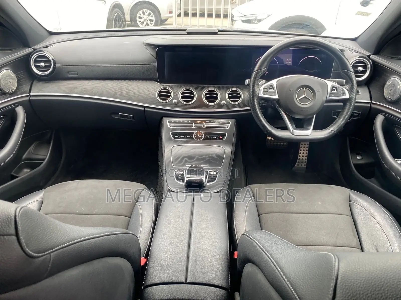 Mercedes-Benz E250 2018 Blue