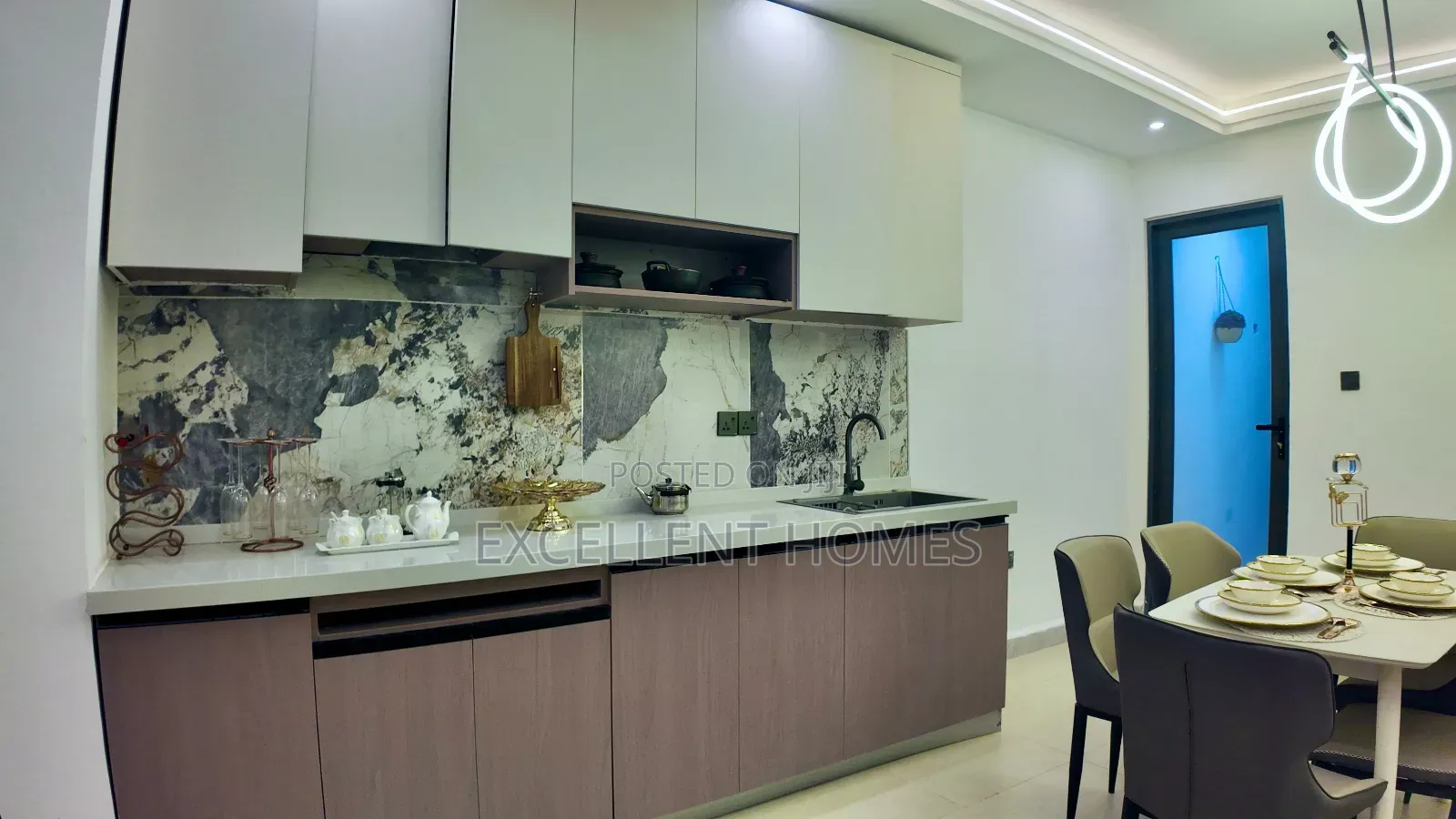 1bdrm Apartment in Roysambu for sale