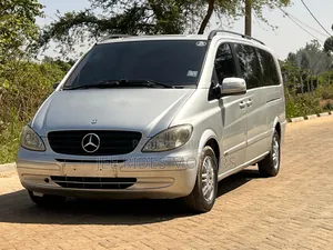 Mercedes-Benz Viano 2014 Silver