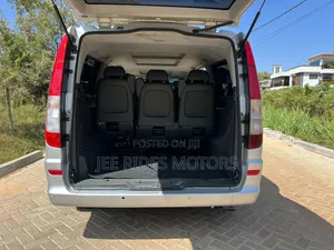 Mercedes-Benz Viano 2014 Silver