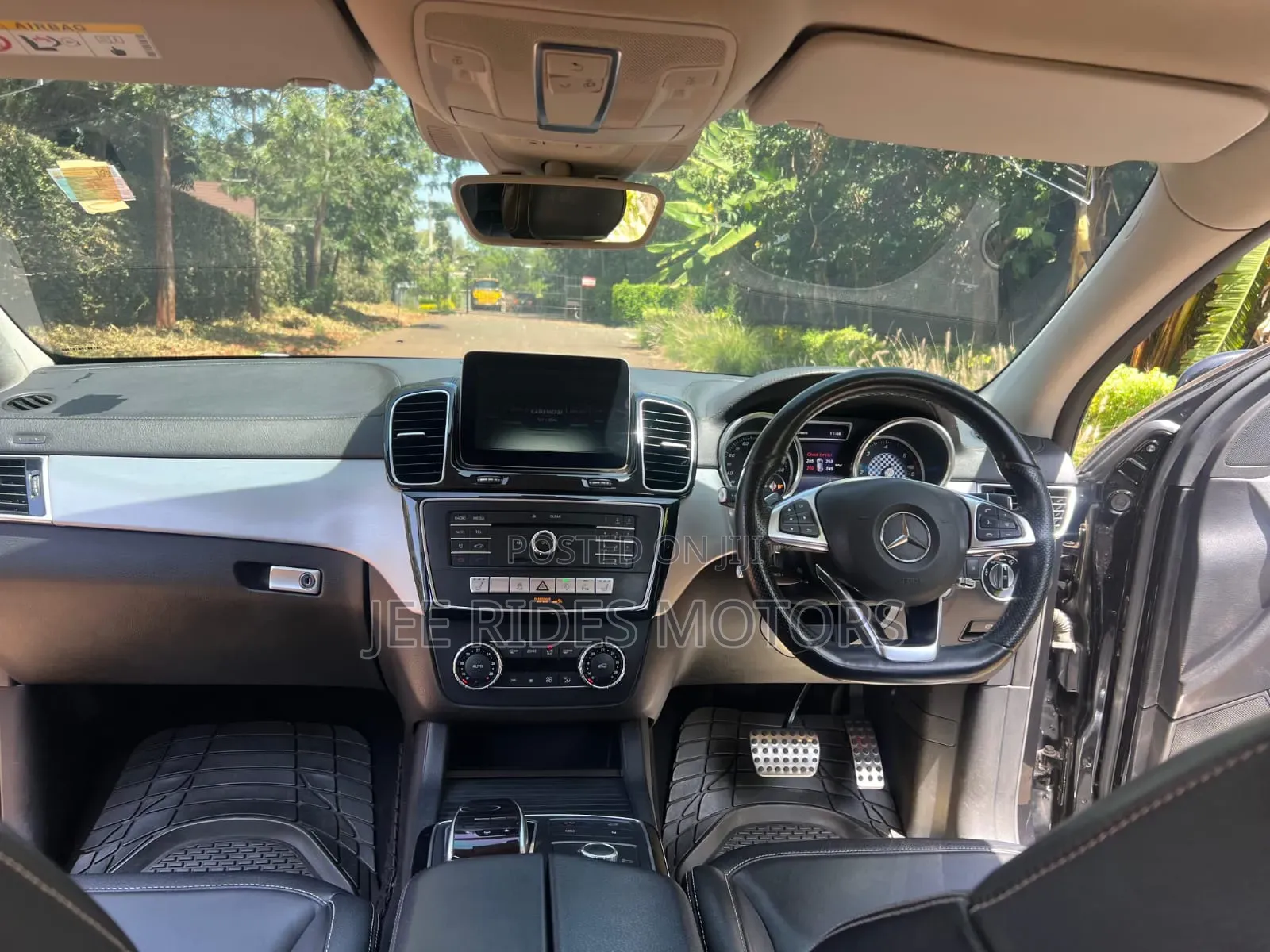Mercedes-Benz Viano 2014 Silver