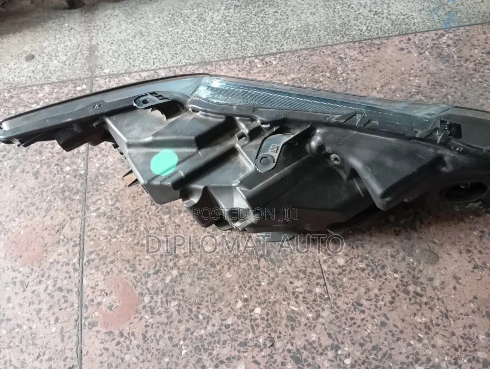 Harrier 2017 Headlight 48-193