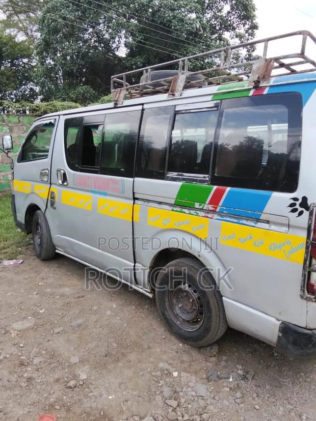 Toyota HiAce 2009 Grey - main view