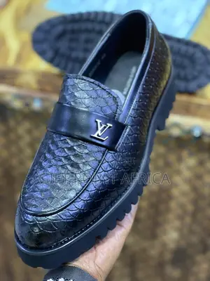 Lv Officials Shoes