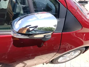Toyota Vitz 1.5 FWD Hybrid 5dr 2019 Red