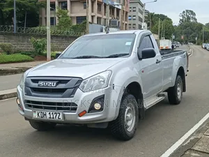 Isuzu D-MAX 2021 Silver