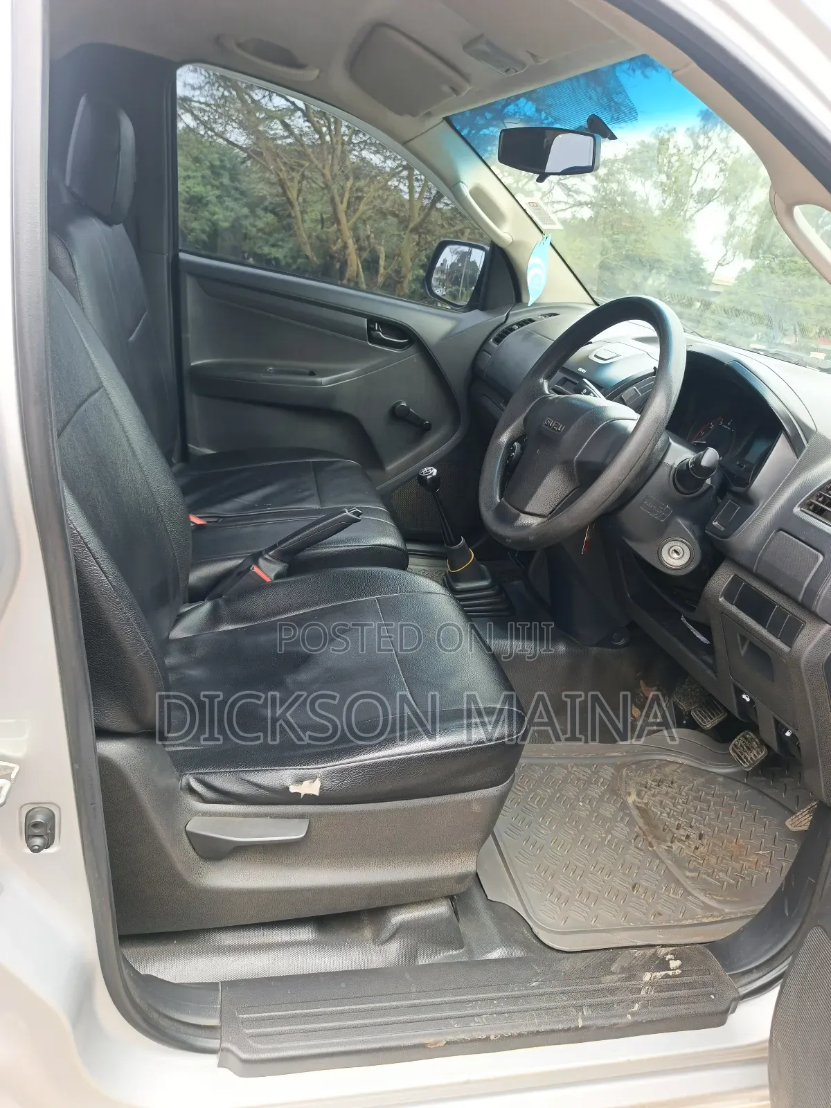 Isuzu D-MAX 2021 Silver