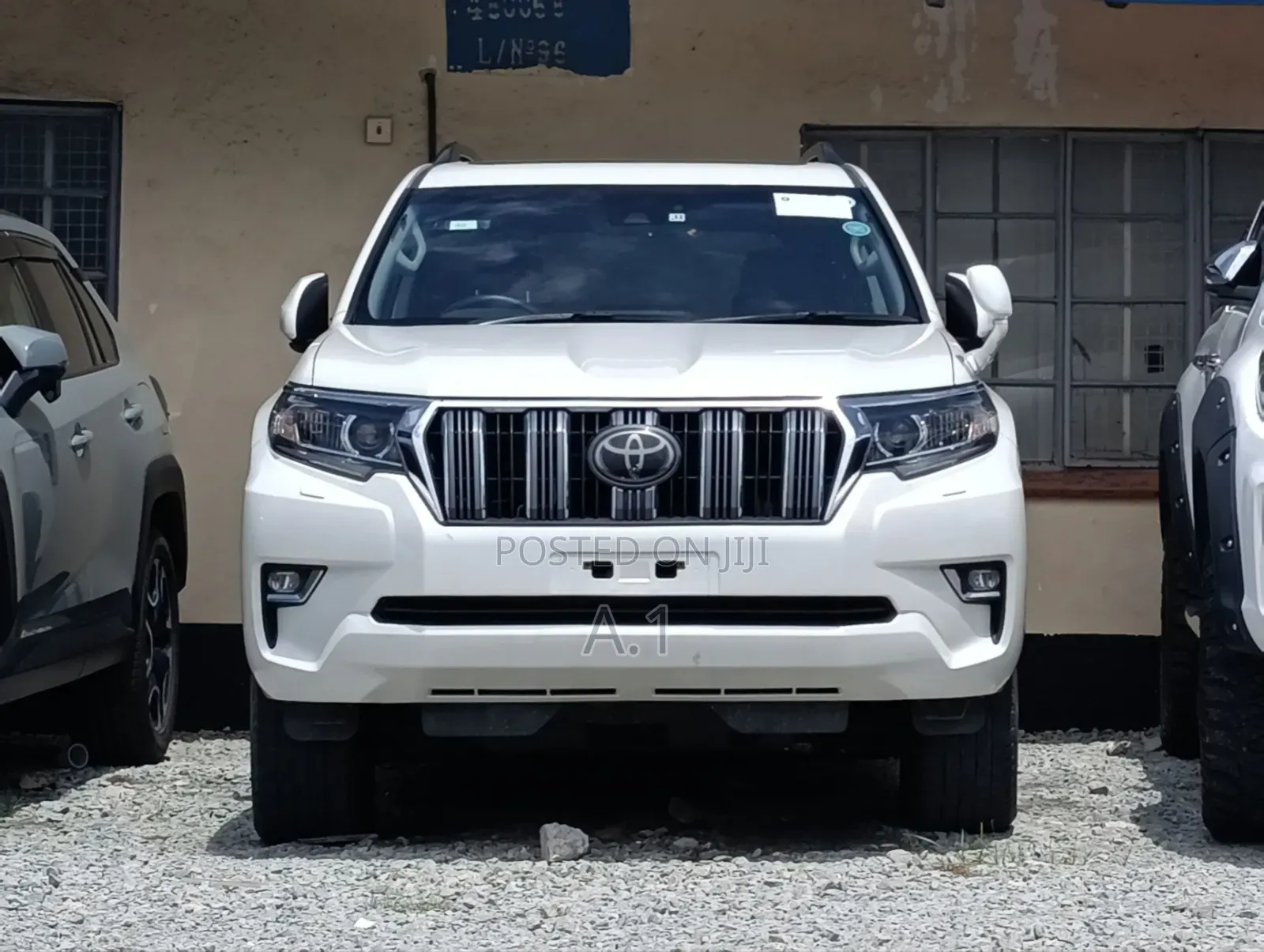 Toyota Land Cruiser Prado 2.7 2018 White