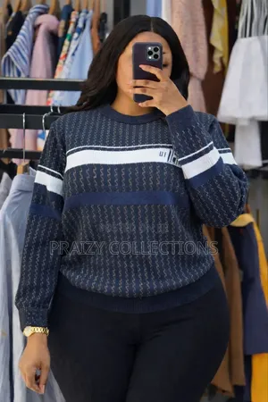 Round Neck Sweater Top