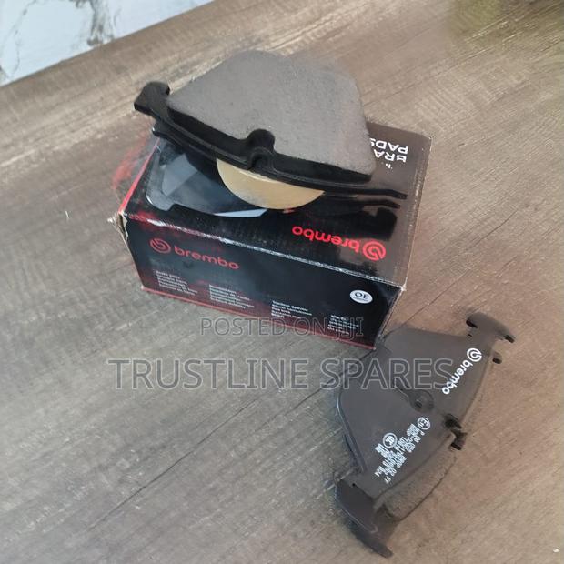 BMW Front Brake Pads – Brembo High-Performance Fit for X3 5 Series - thumbnail 2