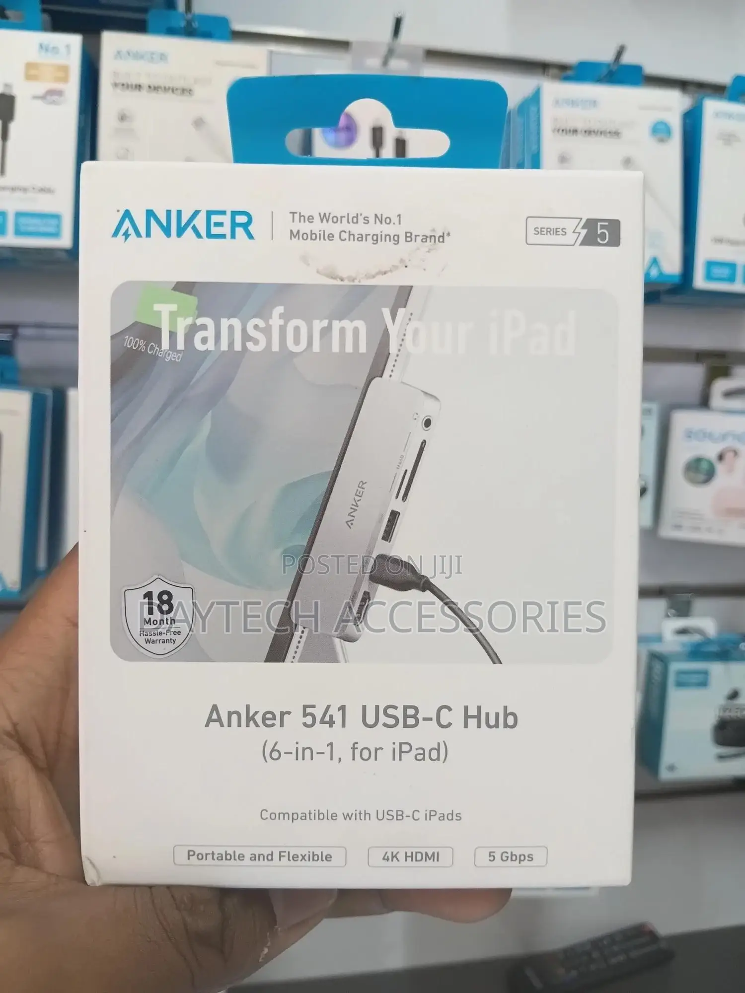 An Anker 541 Usb-C Hub (6-in-1, for iPad).