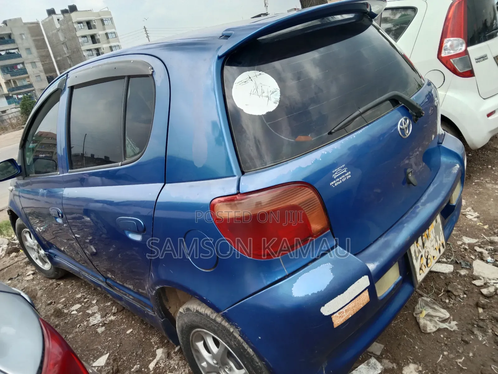 Toyota Vitz 2002 Blue
