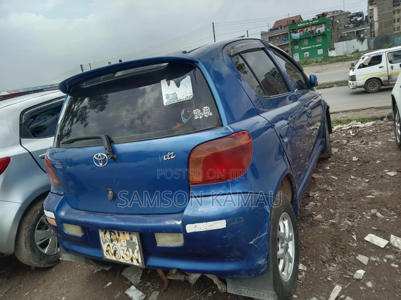 Toyota Vitz 2002 Blue