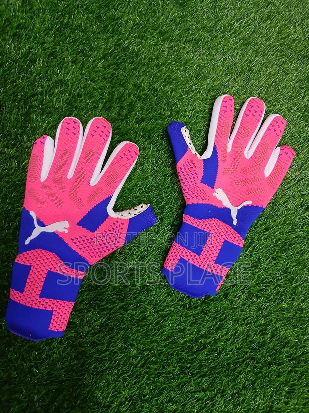 Puma Dual Grip Goalkeeper Gloves - thumbnail 2