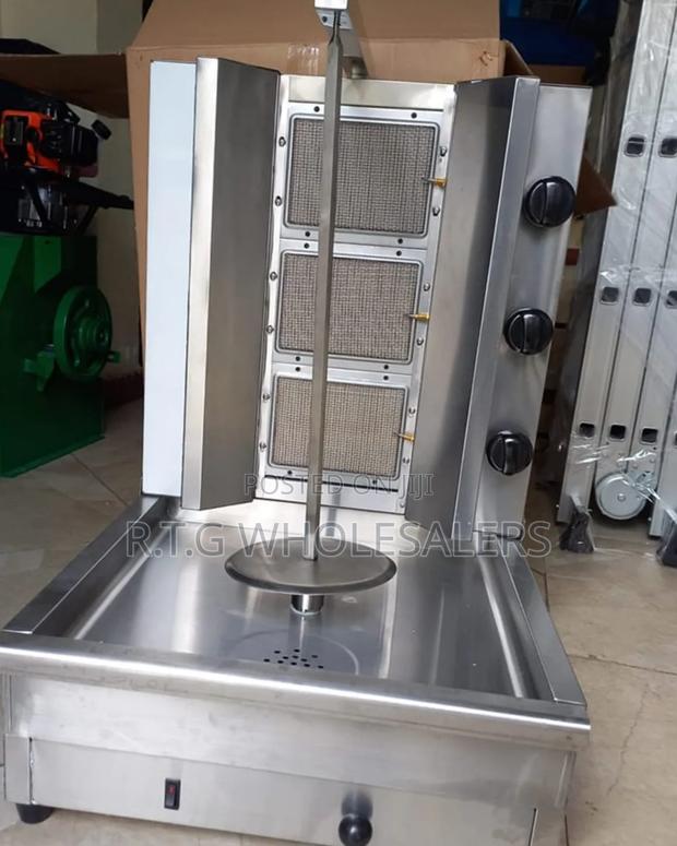 Heavy Duty Gas Shawarma Machine With 3 Burners – Stainless Steel