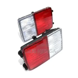 Suzuki Every Tailights