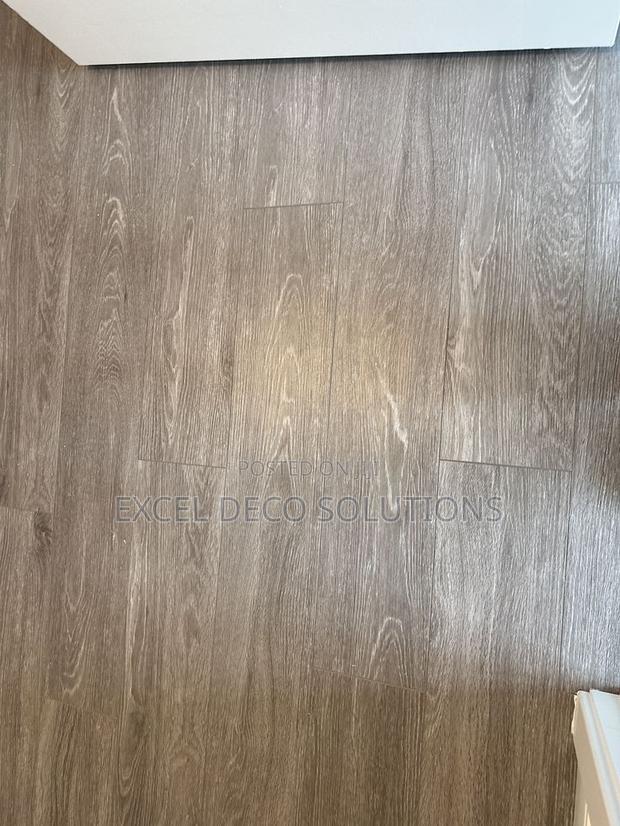 Commercial LVT Flooring – Strong Stylish