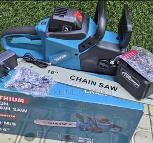 Makita 16" Cordless Chainsaw High-Power 98 6.0ah Kit | Brushless Motor