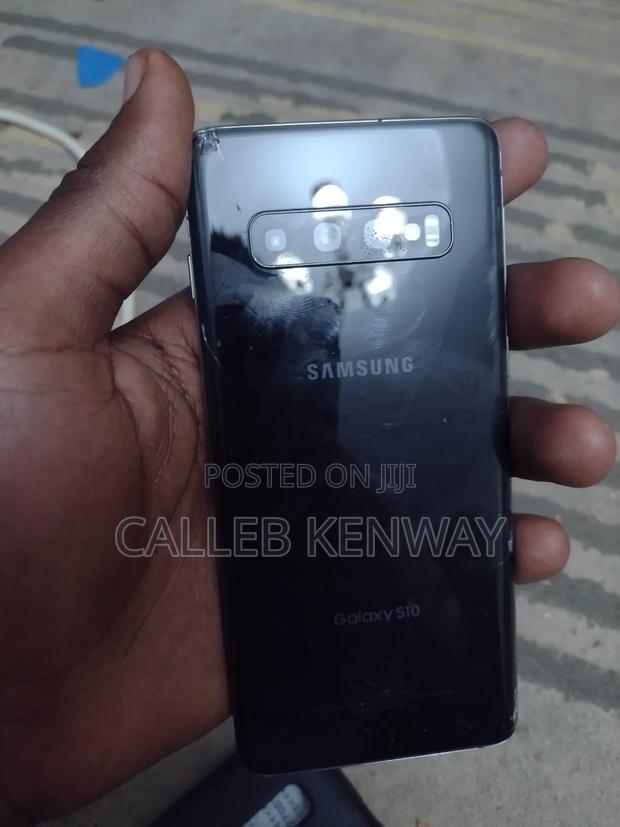 Samsung Galaxy S10 128 GB Black - main view