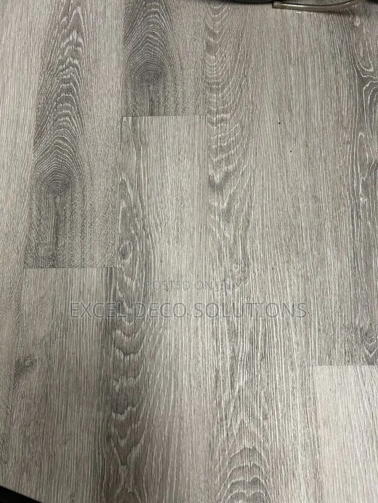 Commercial LVT Flooring – Reliable Daily Use