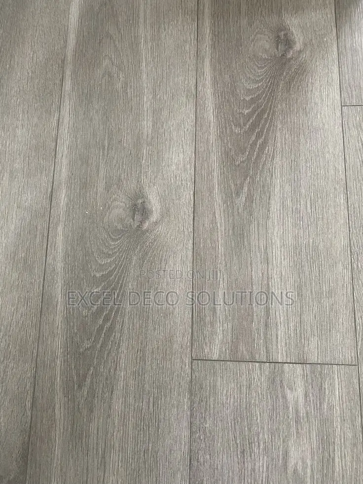 Commercial LVT Flooring – Smart Floor Investment