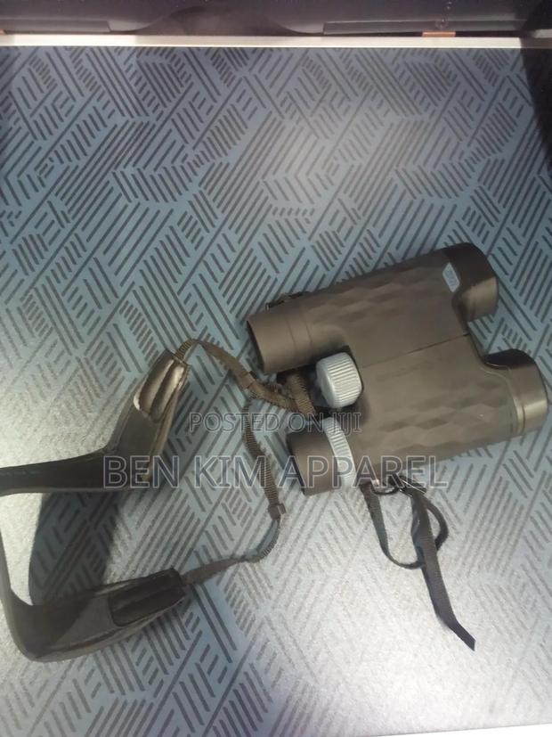 12× Magnification 32mm Lenses Outdoors Binoculars Over 1000m View - thumbnail 4