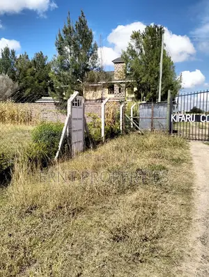 1⁄4 Acre in Kitengela Korompoi Gated Kifaru Court, Ready to Build!