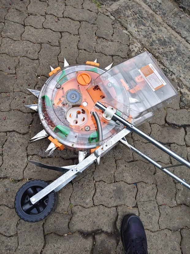 Seed Planter With Seed And Fertilizer Applicator, - thumbnail 3