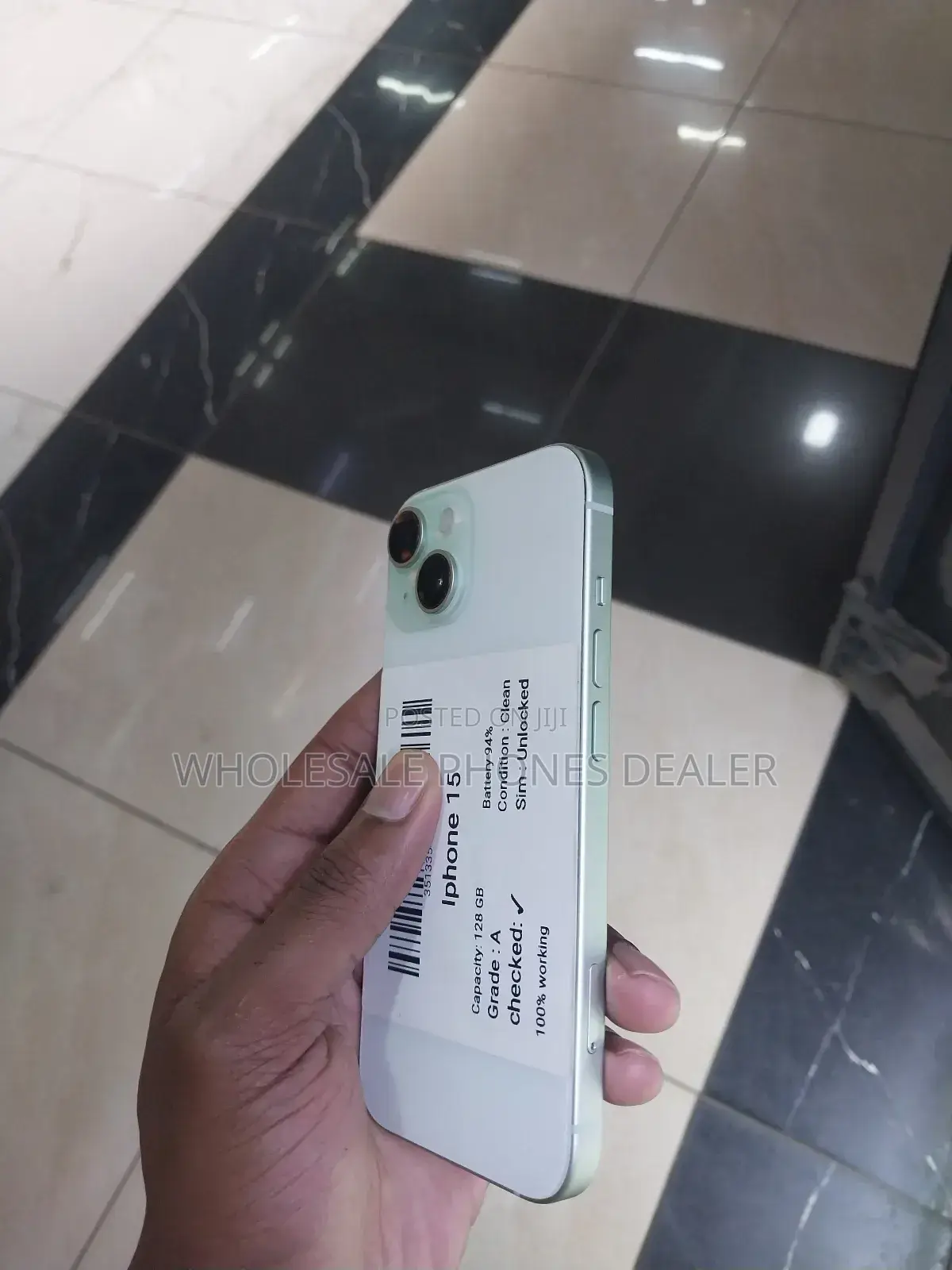 Apple iPhone 15 128 GB Green