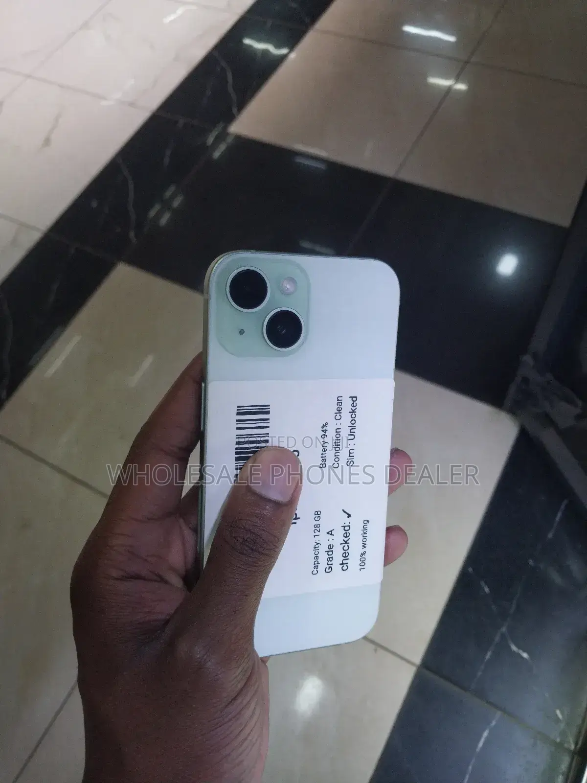 Apple iPhone 15 128 GB Green