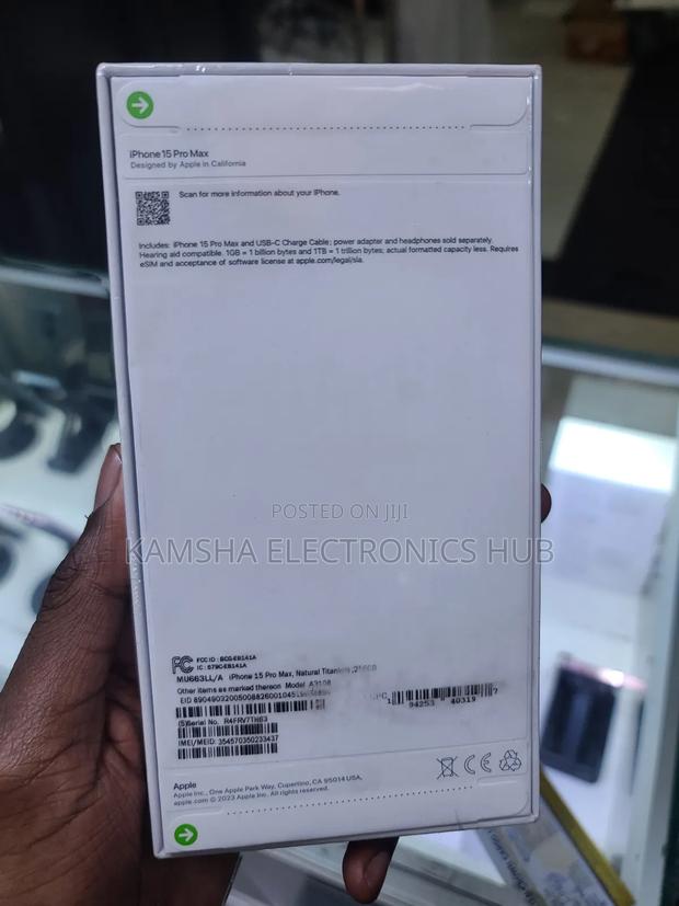 New Apple iPhone 15 Pro Max 256 GB - thumbnail 2