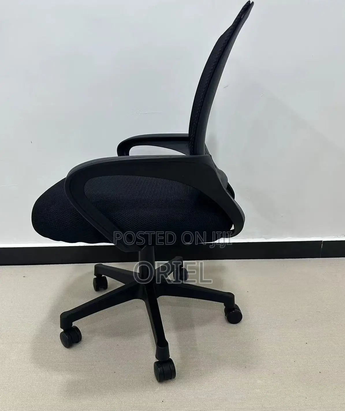 Office Chairs; Mesh Back Task Chair for Clerical Work