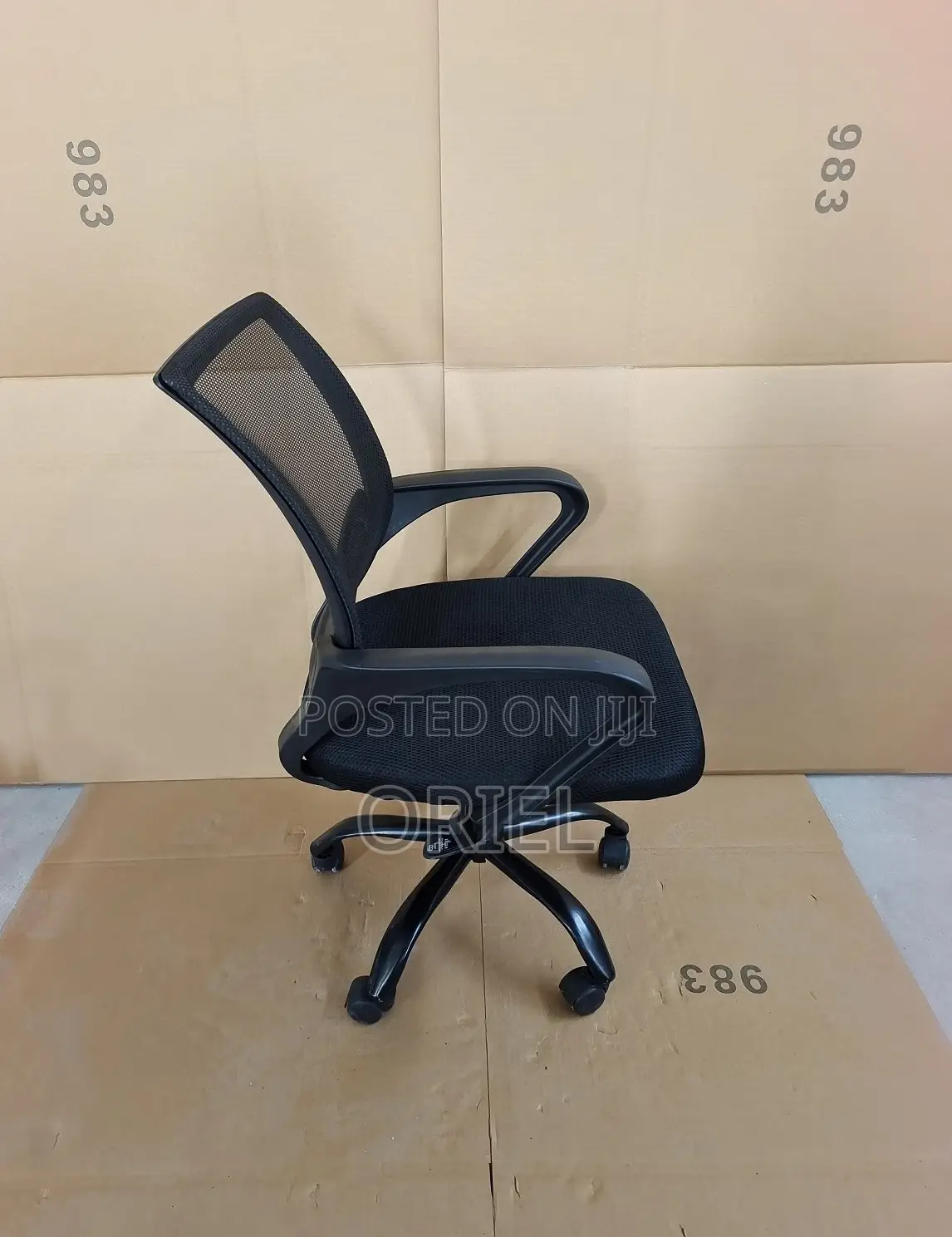 Office Chairs; Mesh Back Task Chair for Clerical Work