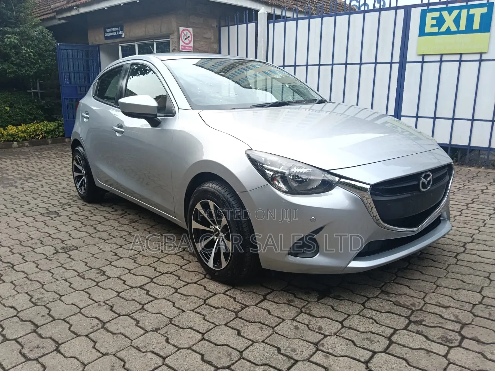 Mazda Demio 2019 Silver