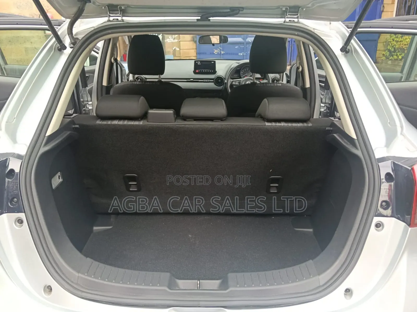 Mazda Demio 2019 Silver