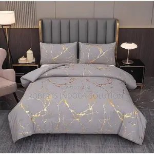 Stylish Gold Marble Comfort Set