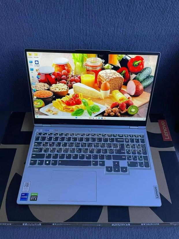 Laptop Lenovo Legion 7 16GB Intel Core i7 SSD 512GB - thumbnail 3